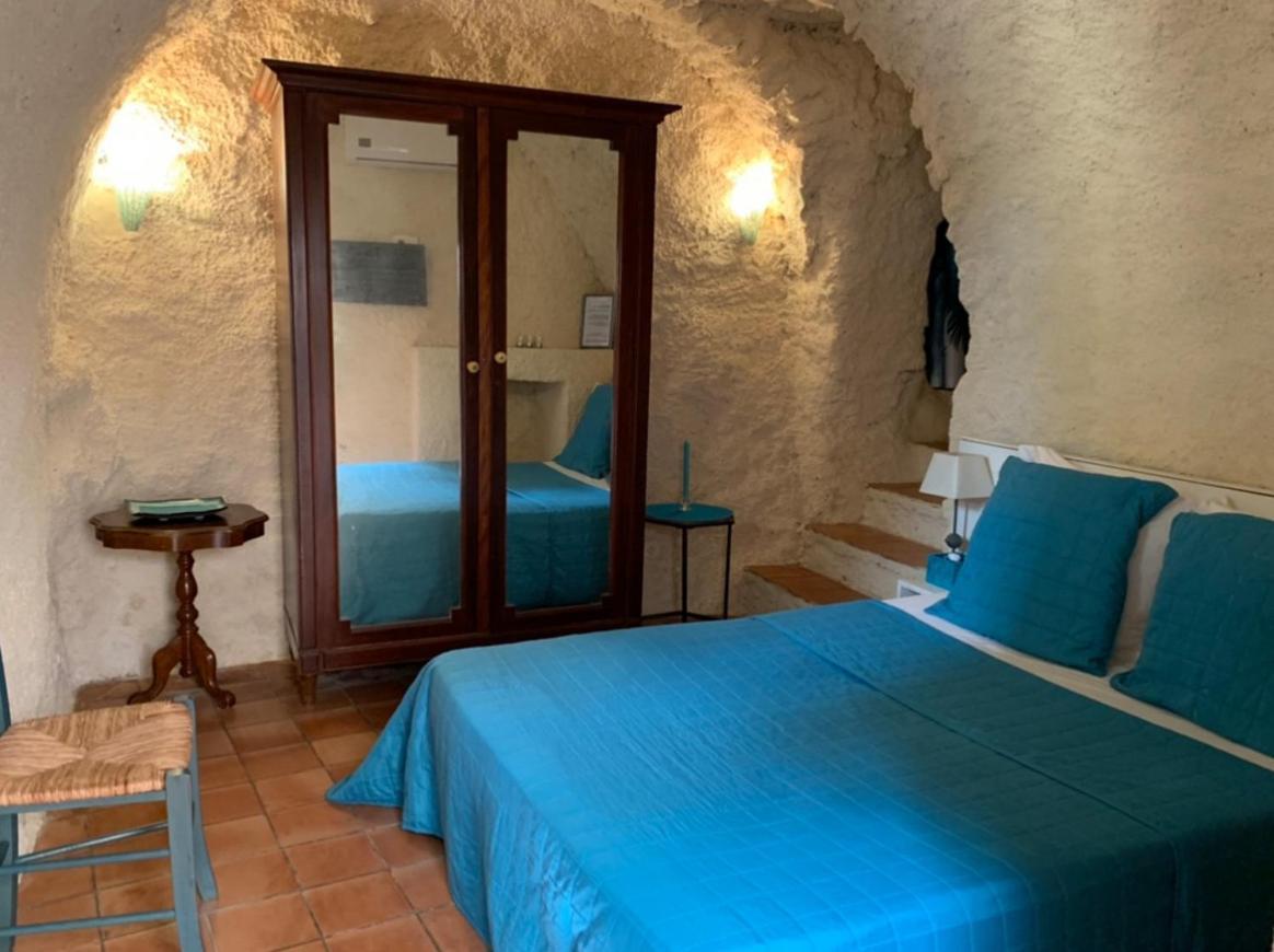 Bed and Breakfast Le Patio. Casa Mucchielli Корбара Экстерьер фото